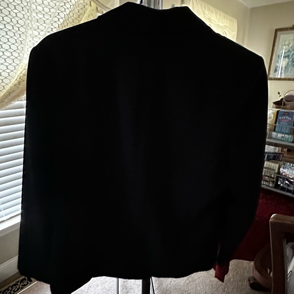 Paul Harris Design Blazer - Picture 5 of 6